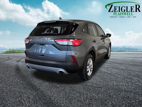 Used 2022 Ford Escape S image 8