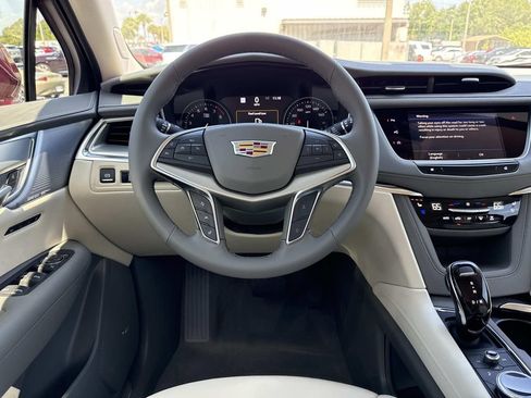 New 2026 Cadillac XT5 Premium Luxury w/ Driver Assist Package FWD image 17