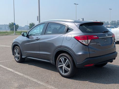 Used 2022 Honda HR-V EX image 3