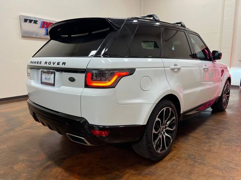 Used 2019 Land Rover Range Rover Sport HSE image 8