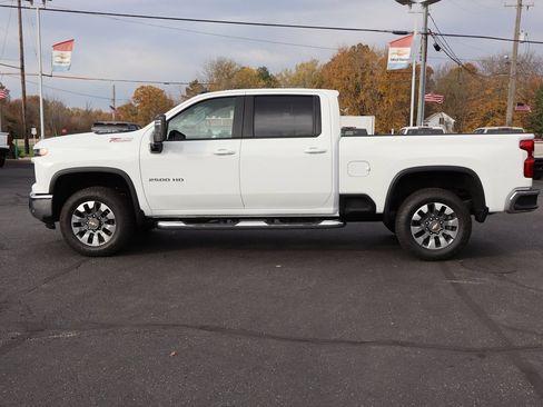 Used 2026 Chevrolet Silverado 2500 LT image 23