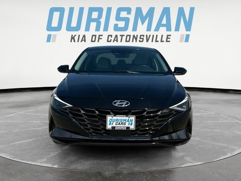 Used 2023 Hyundai Elantra Limited image 8