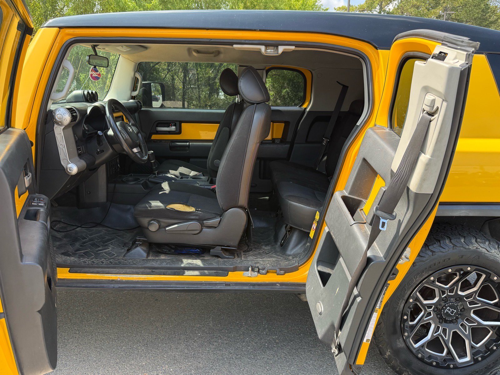 Used 2007 Toyota FJ Cruiser 2WD image 13