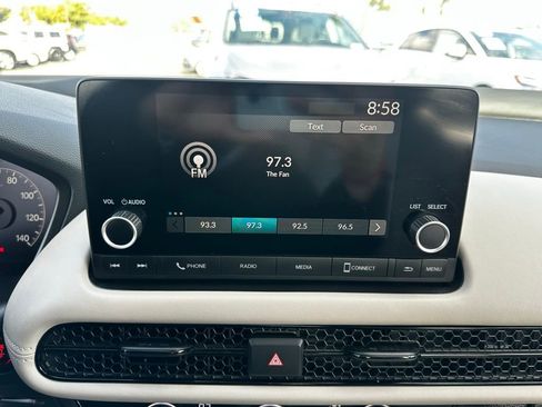 Certified 2024 Honda HR-V LX image 21