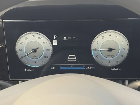 Used 2024 Hyundai Elantra SEL image 18