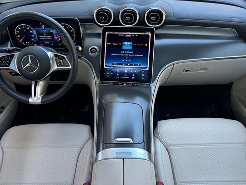 Certified 2024 Mercedes-Benz GLC 300 image 16