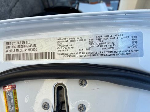 Used 2024 RAM 2500 Big Horn image 29