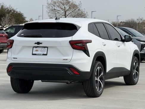 New 2026 Chevrolet Trax RS w/ Driver Confidence Package image 4