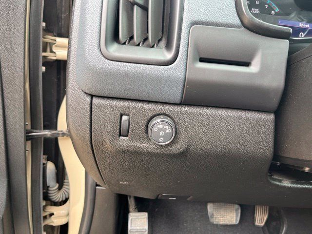 Used 2022 Chevrolet Colorado Z71 RWD image 29