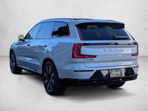 New 2026 Volvo EX90 Ultra AWD/4WD image 8
