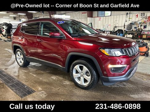 Used 2021 Jeep Compass Latitude w/ Convenience Group AWD/4WD image 7
