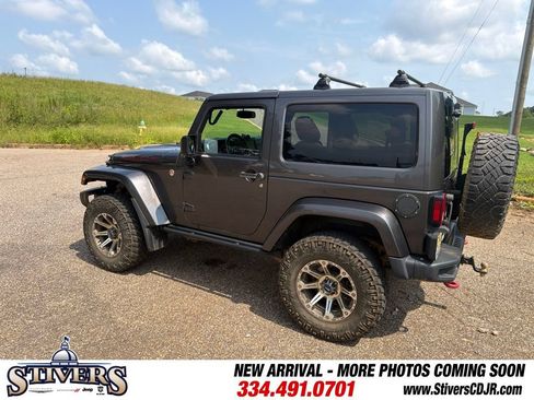 Used 2014 Jeep Wrangler Rubicon AWD/4WD image 6