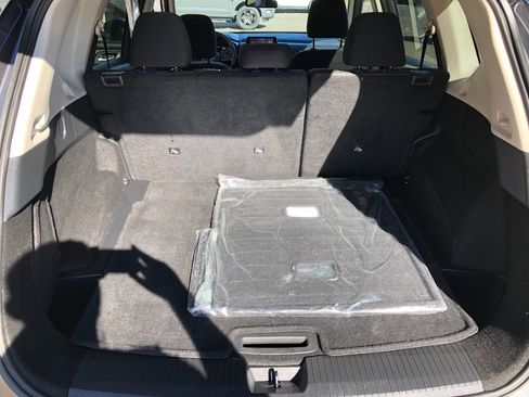 Used 2024 Nissan Rogue SV image 27