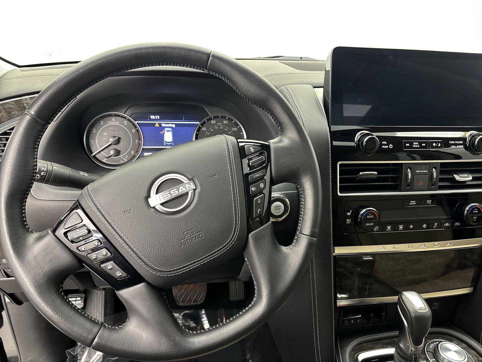 Used 2023 Nissan Armada Platinum w/ Captain's Chairs Package AWD/4WD image 10