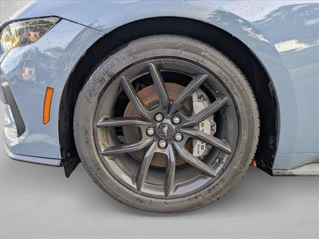 Used 2025 Ford Mustang GT Premium RWD image 13
