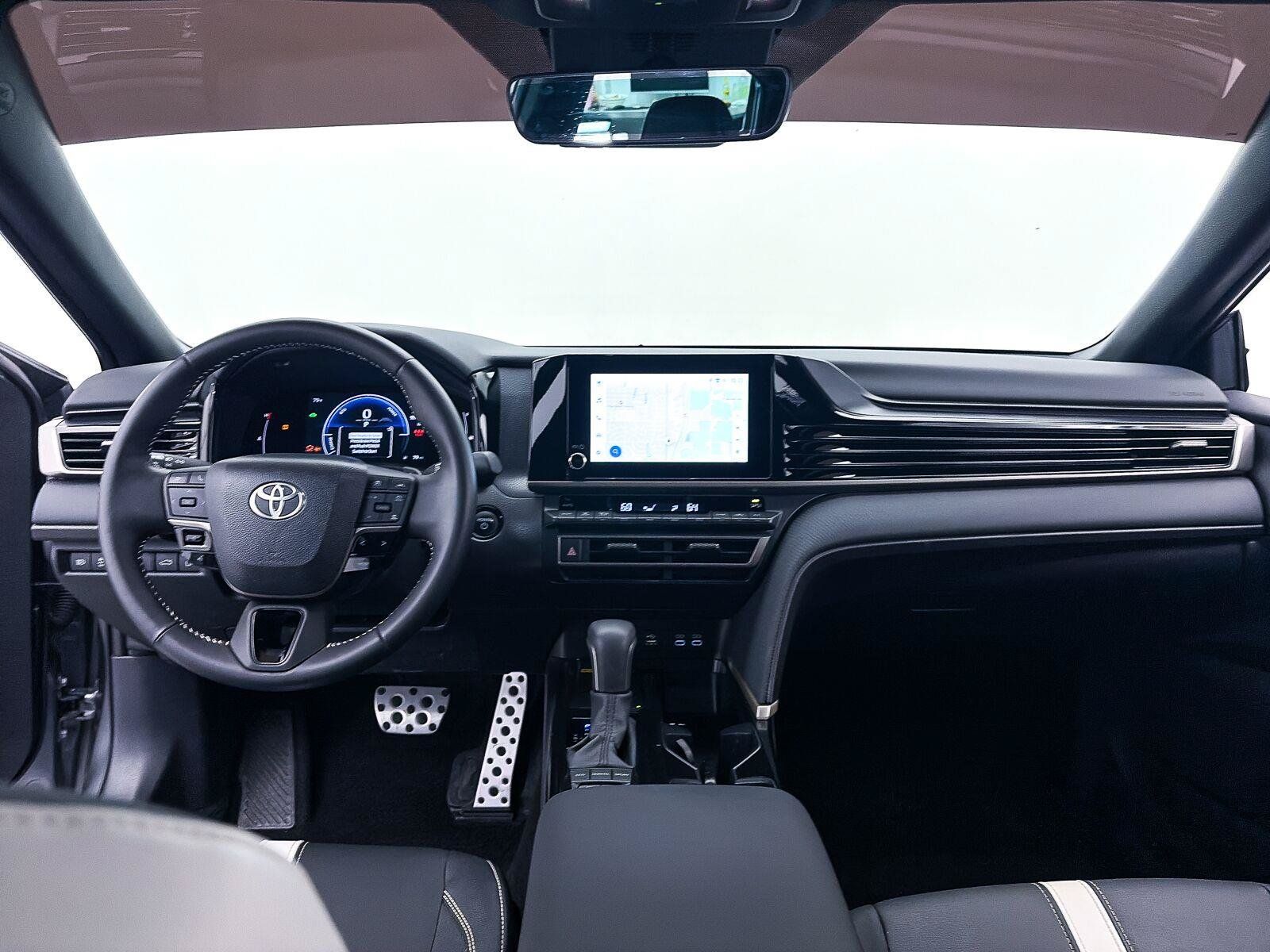 Used 2026 Toyota Camry SE w/ Convenience Package FWD image 20