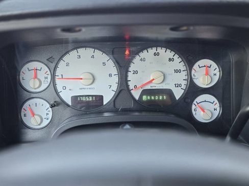 Used 2004 Dodge Ram 2500 Truck SLT w/ Sport Appearance Group AWD/4WD image 16