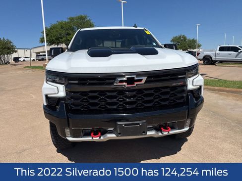 Used 2022 Chevrolet Silverado 1500 ZR2 w/ Technology Package image 2