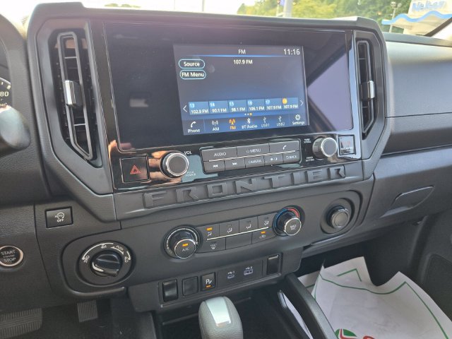Used 2025 Nissan Frontier S AWD/4WD image 23