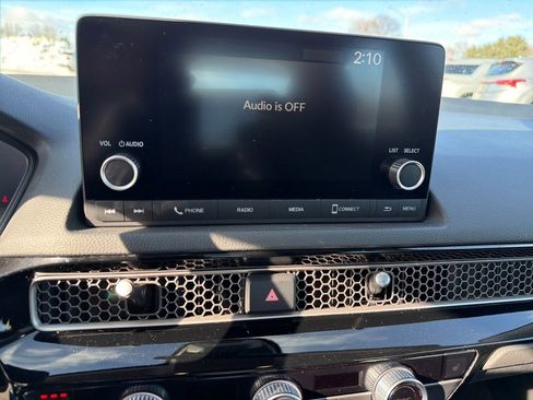 Used 2024 Honda Civic EX image 18