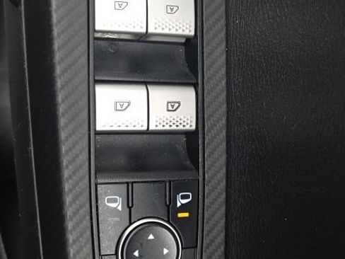 Used 2022 Mitsubishi Outlander SE AWD/4WD image 24