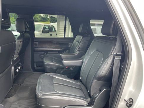 Used 2018 Ford Expedition Max Limited w/ Equipment Group 302A AWD/4WD image 23