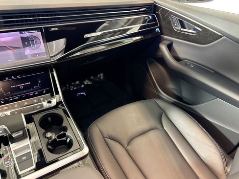 Used 2025 Audi Q8 Premium w/ Black Optic Package image 22