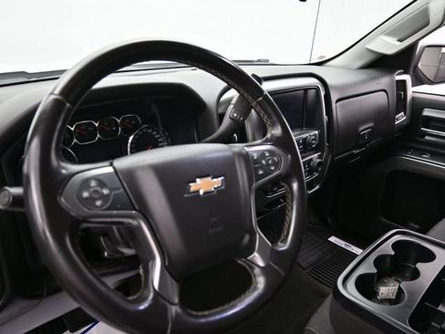 Used 2018 Chevrolet Silverado 1500 LT image 23