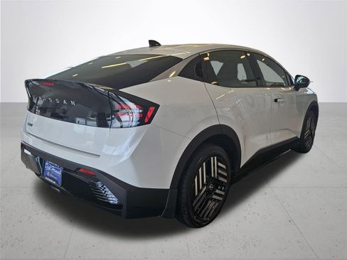 New 2026 Nissan Leaf SV+ w/ Illuminated Package image 7