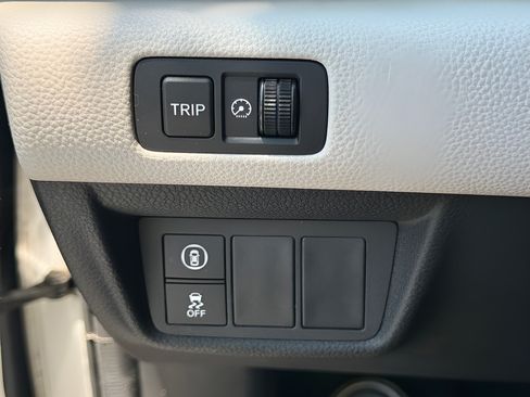Used 2019 Honda Accord LX image 25