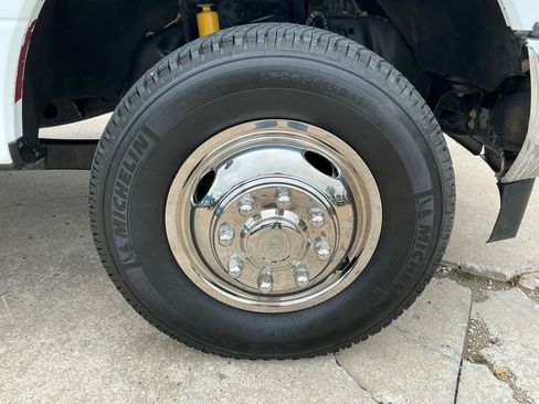 Used 2018 Ford F350 XL w/ Power Equipment Group AWD/4WD image 14