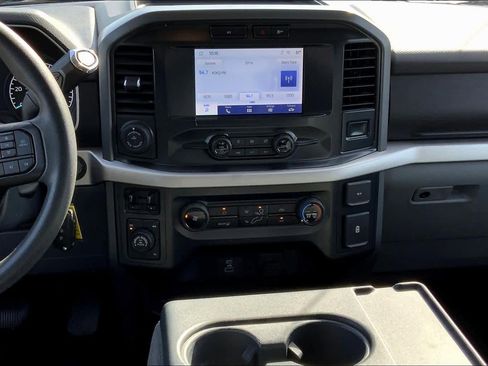 Used 2022 Ford F150 XLT w/ Max Trailer Tow Package image 7