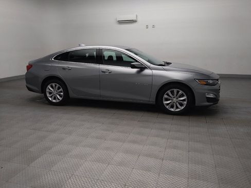 Used 2025 Chevrolet Malibu LT FWD image 11