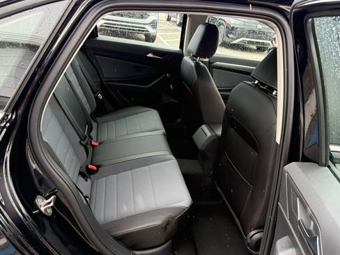 New 2026 Volkswagen Jetta SE image 19