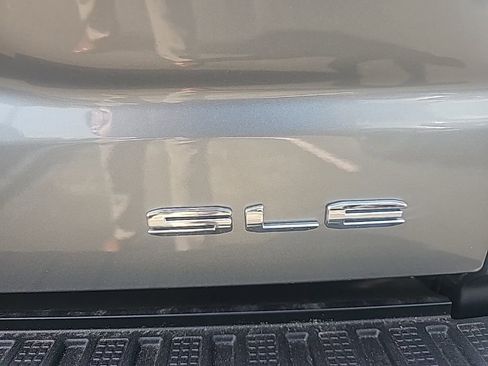 New 2026 GMC Sierra 1500 SLE AWD/4WD image 7