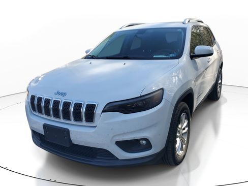 Used 2019 Jeep Cherokee Latitude w/ Cold Weather Group image 3