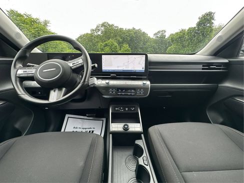 Used 2024 Hyundai Kona SEL FWD image 26