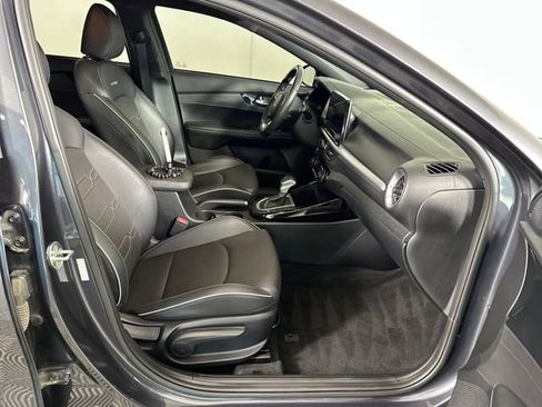 Used 2023 Kia Forte GT-Line image 29
