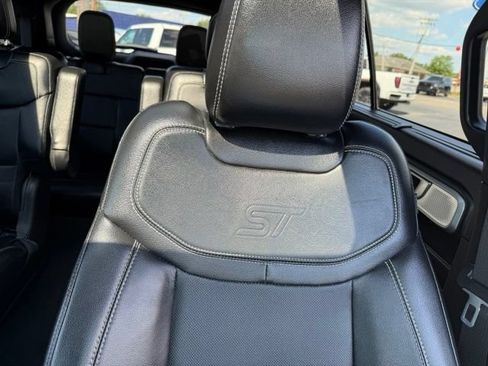 Used 2024 Ford Explorer ST w/ Equipment Group 401A AWD/4WD image 37