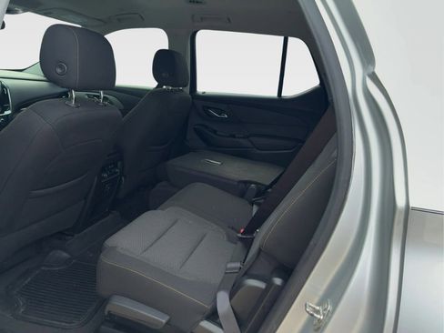 Used 2020 Chevrolet Traverse LS FWD image 13