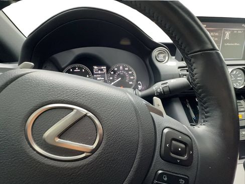 Used 2024 Lexus IS 350 F Sport RWD image 39