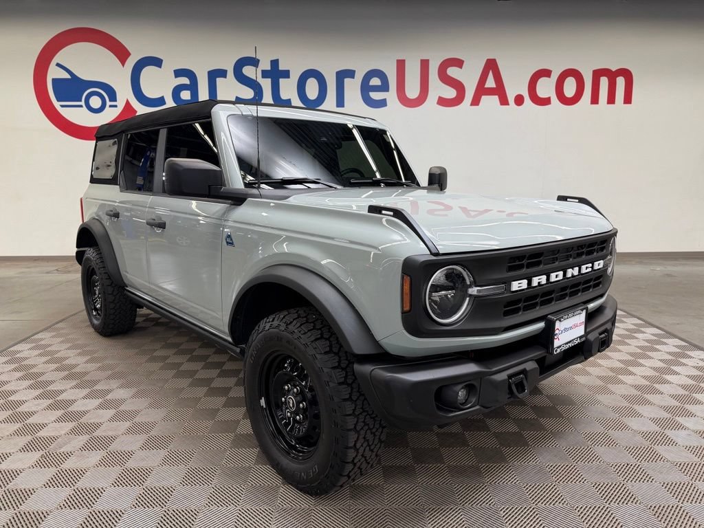 Used 2023 Ford Bronco Black Diamond AWD/4WD image 1