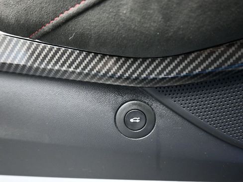 Used 2022 Chevrolet Camaro ZL1 image 11