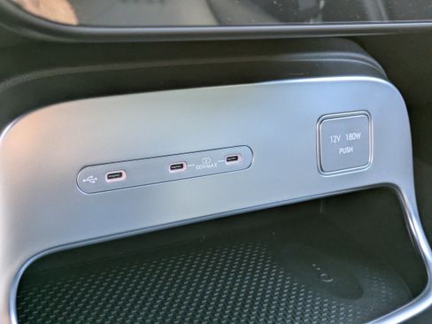 New 2026 Hyundai Ioniq 9 SEL image 32