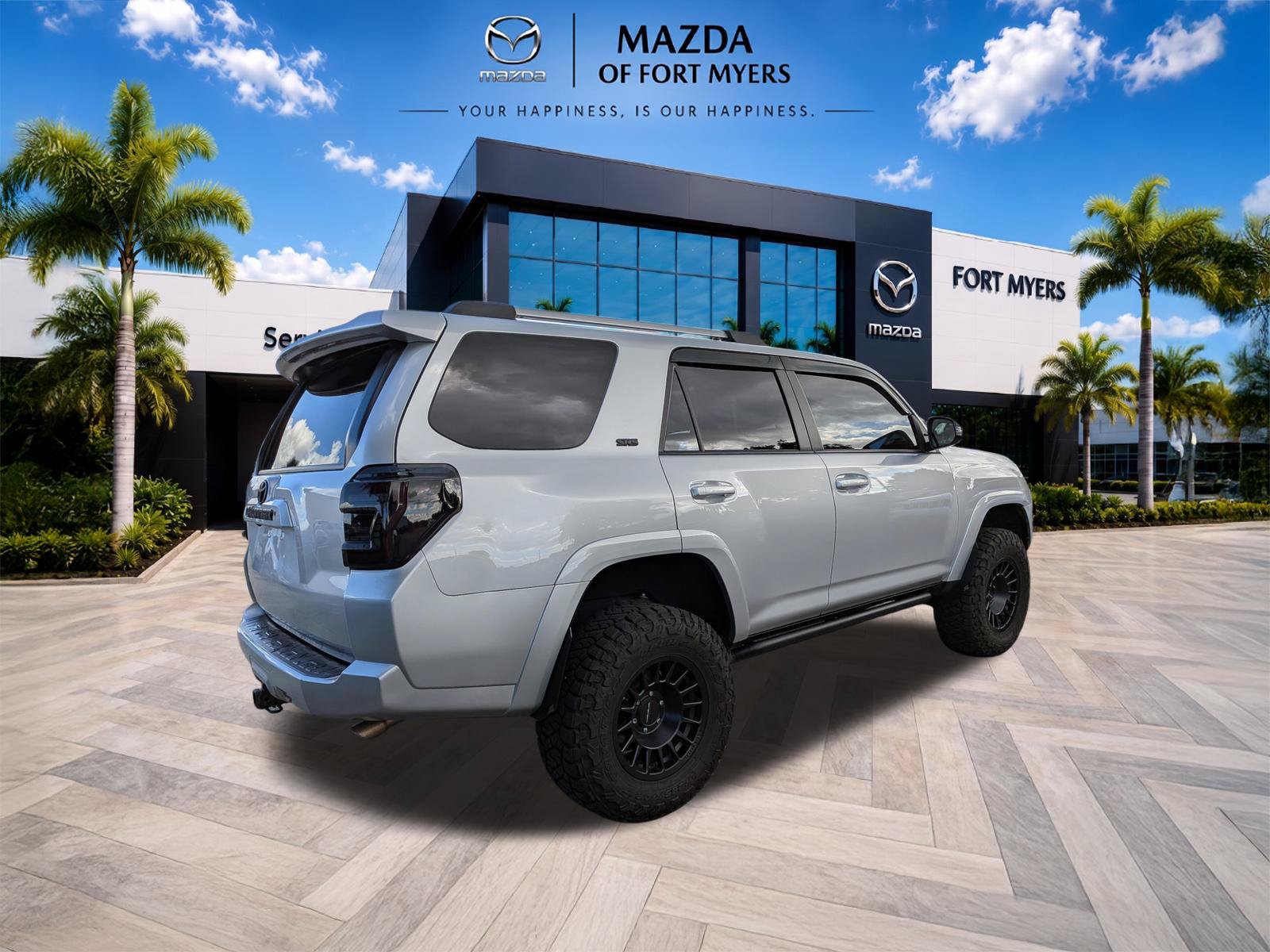 Used 2019 Toyota 4Runner SR5 Premium AWD/4WD image 4