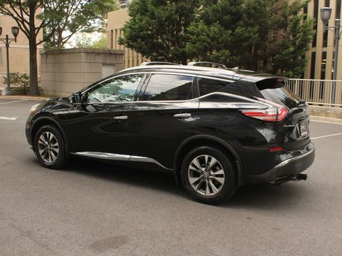 Used 2015 Nissan Murano SL w/ SL Technology Package AWD/4WD image 9