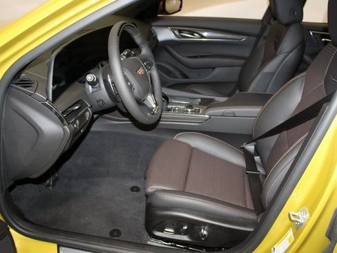 Used 2025 Cadillac CT5 V image 8