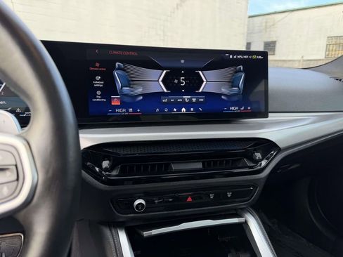 Used 2025 BMW 430i xDrive w/ M Sport Package AWD/4WD image 37