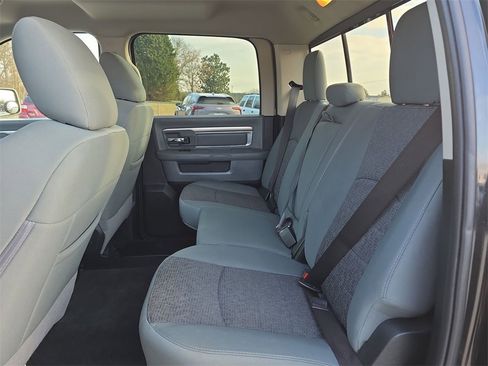 Used 2018 RAM 1500 Big Horn image 22