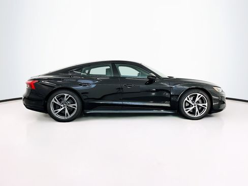Used 2022 Audi e-tron GT Premium Plus AWD/4WD image 10